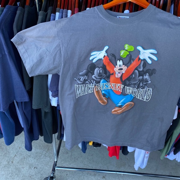 Walt Disney world tee large - Picture 3 of 8